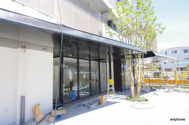 シティカレント新大阪　仲介手数料無料のエントランス