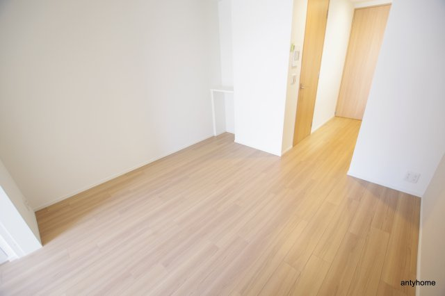 シティカレント新大阪　仲介手数料無料の洋室