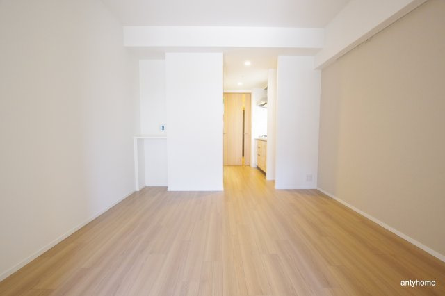 シティカレント新大阪　仲介手数料無料の洋室