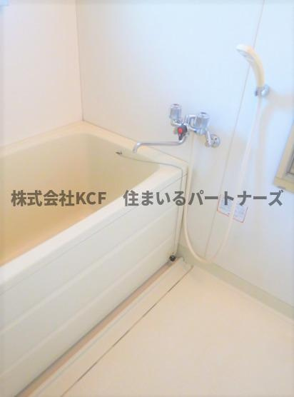 コーポレーティッドナカシマの浴室|日々の暮らしに欠かせないお風呂です