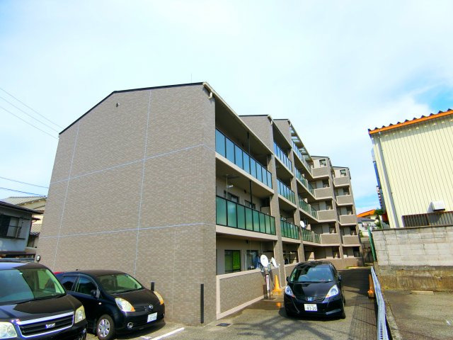 Pure和泉の外観