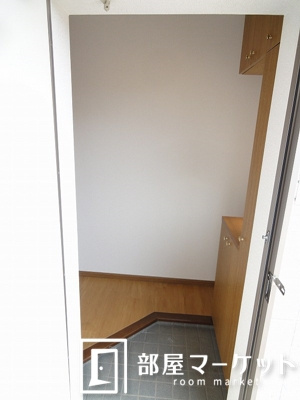 【玄関】 | ファミール松葉 | 同型タイプ
