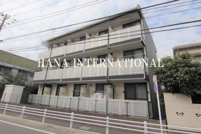 レオパレスクララ３の外観