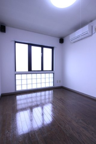 西舞子メゾンの寝室