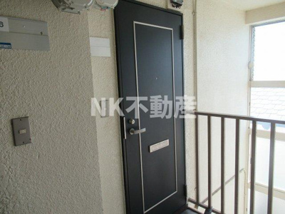 【玄関】 | フォーレスト2（東花園賃貸） | 毎日通る玄関はこちらです