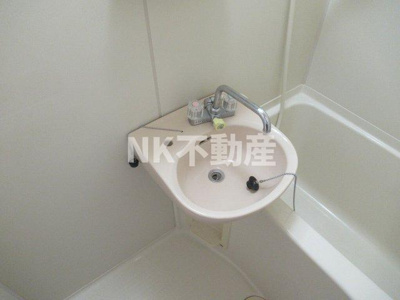 【洗面所】 | エーデルハイム東花園（東花園賃貸） | 洗面です