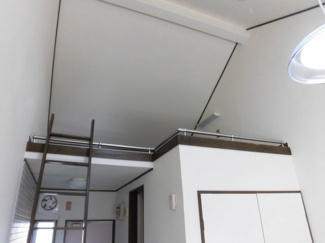 【居間・リビング】 | プチメゾン | ロフトがあります