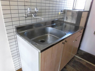 【キッチン】 | プチメゾン | コンパクトなキッチンで掃除もラクラク