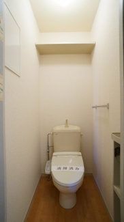 【トイレ】 | フォレストパレス | 清潔感のあるトイレです