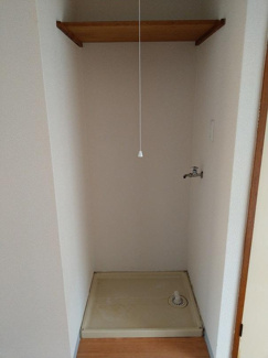 【設備】 | ハイツ立川 | 洗濯機置場