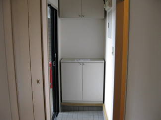 【その他】 | リバーサイドハイツＡ棟 | 玄関廊下