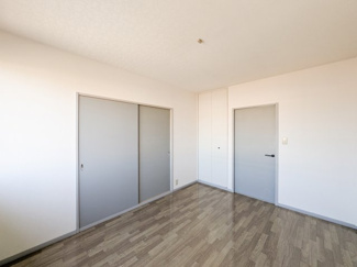 【洋室】 | エトワールサンエー