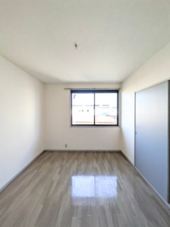 【洋室】 | エトワールサンエー