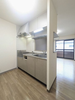 【洋室】 | グランパパＢ棟