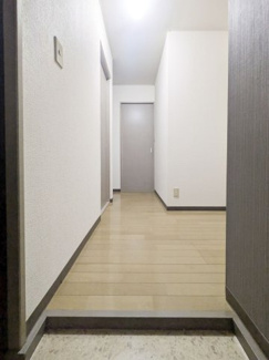 【玄関】 | グランパパＢ棟