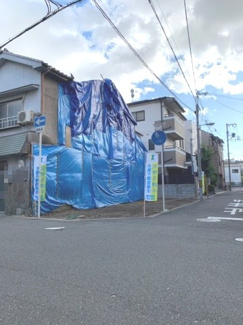 【前面道路含む現地写真】