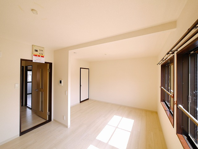 ディアスＡ・Ｂの居間・リビング|使いやすい居間です