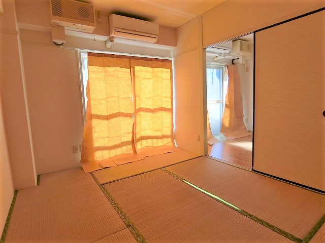 メゾンカワクボの寝室