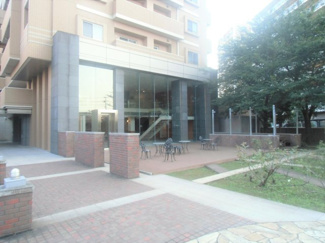 【エントランス】