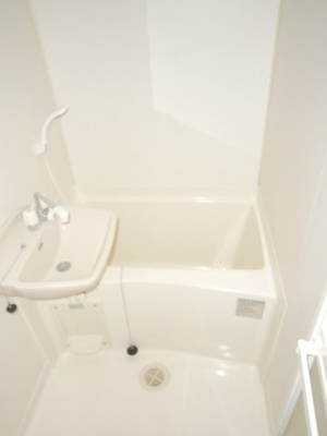 【洗面所】 | クレストタウンB