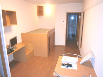 【居間・リビング】 | クレストタウンB