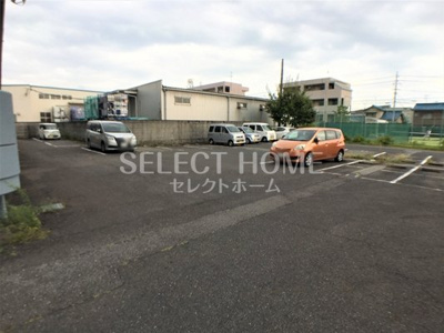【駐車場】 | 第三ハイツひらく | 駐車場があります