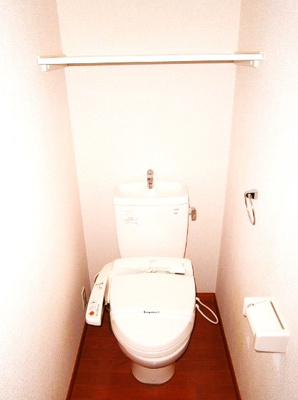 【トイレ】 | クレイノフルブルーム | 参考写真：同タイプ