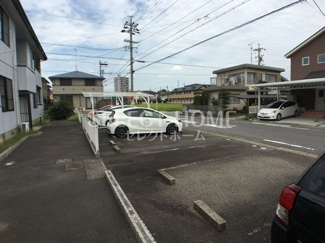 【駐車場】 | 駐車場完備です
