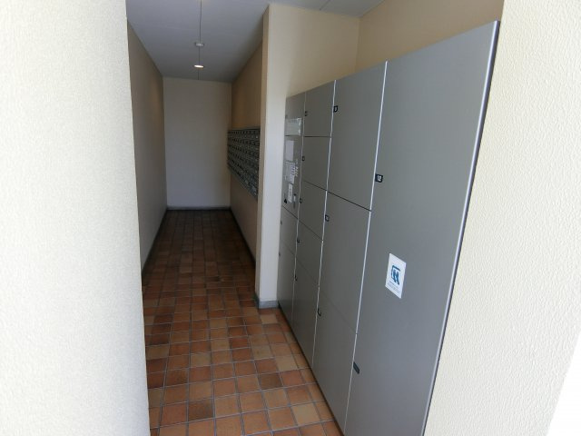 オーズタウンセンタースクエア Ⅲ番館のその他共用部分|もちろん宅配ボックスも完備