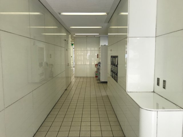 五反田シティートラストビルのエントランス