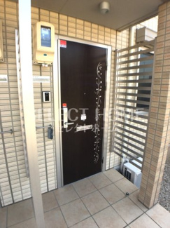 【エントランス】 | 建物の内部です