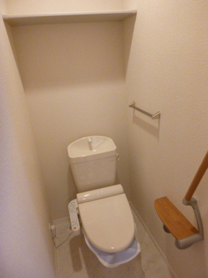 【トイレ】 | ラヴィアンソレイエ