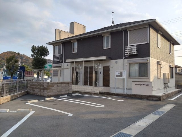 サンハイツ花田の外観|全室角部屋設計です