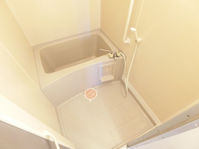 サンハイムC棟の浴室