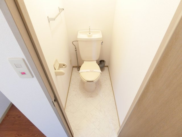 サンハイムC棟のトイレ