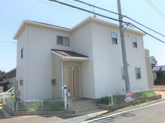 成田市並木町中古戸建の外観