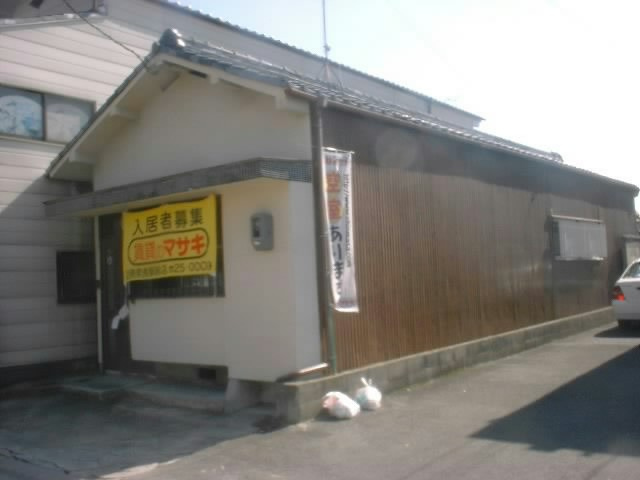 中尾貸家の外観