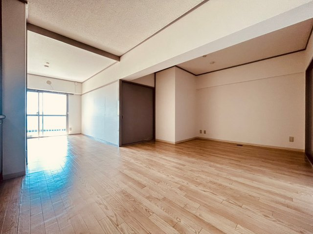 パラッシオ舞子の居間・リビング