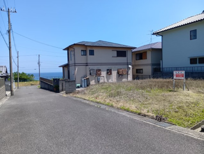 【前面道路含む現地写真】 | 下津団地内　売り土地