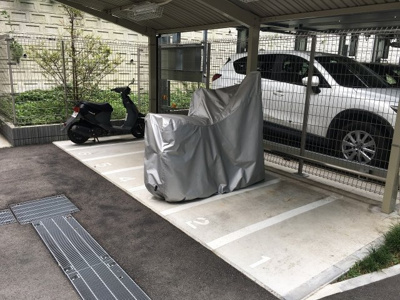 【その他共用部分】 | クオス藤沢善行 | バイク置場
