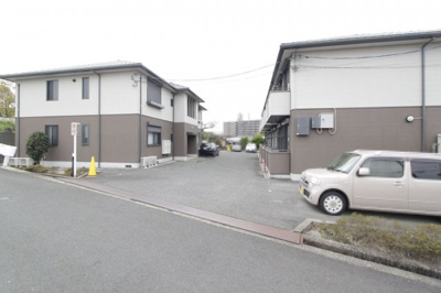 【駐車場】 | エヴァーグリーン西大和Ｂ | 駐車場があります