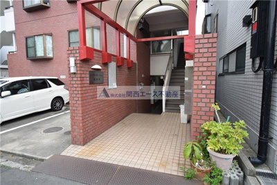 【エントランス】 | トリプルステーション菱屋西