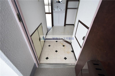 【玄関】 | トリプルステーション菱屋西