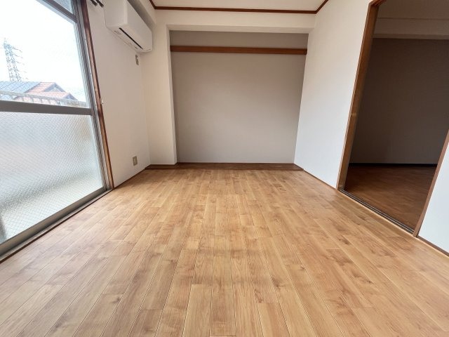 サンヒルズ光明池の子供部屋