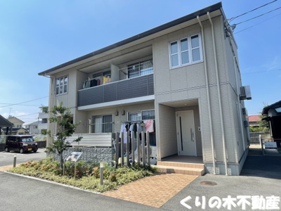 【外観】 | シャーメゾン レーヴ 秋桜 | 外はこのようになっています