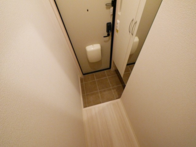 ヴァンベールコートの玄関|ゆったりとした玄関です