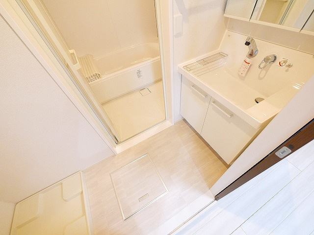 ヴァンベールコートの洗面所|洗面所です