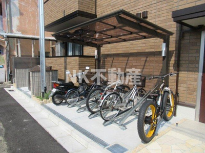 【その他共用部分】 | Porte du Bonheur (ポルト・デュ・ボヌール）（若江岩田賃貸） | 駐輪場です