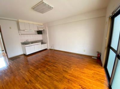 【居間・リビング】 | 鏡水マンション | 鏡水マンション★那覇市小禄エリア