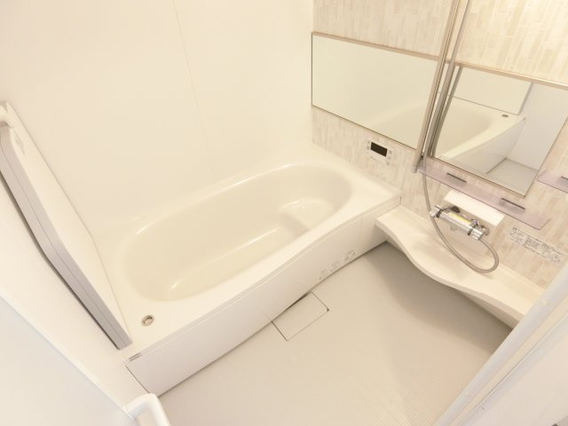 レスペランス向陽台の浴室